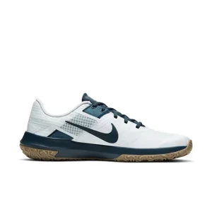 نایک وارسیتی تراینر 3 nike varsity trainer کد CJ0813-005