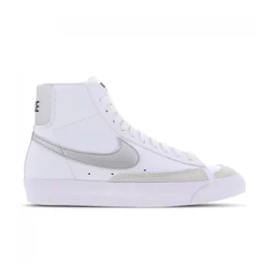 نایک بلیزر مید 77 nike blazer mid کد DA4086-101