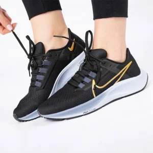 نایک پگاسوس 38 nike pegasus کد cw7358-004