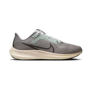 نایک پگاسوس 40 nike pegasus کد FN7498-012