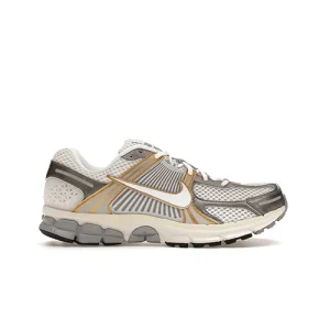 نایک زوم ومرو nike zoom vomero 5 کد HJ7247-099